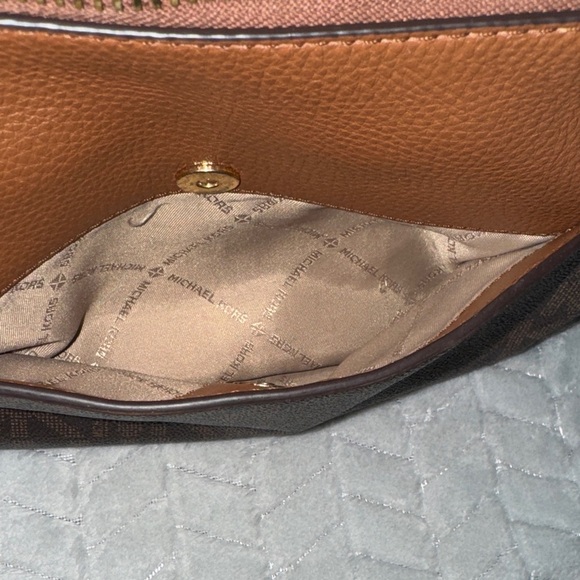 Michael Kors Tan and Brown Crossbody Bag - Picture 6 of 12